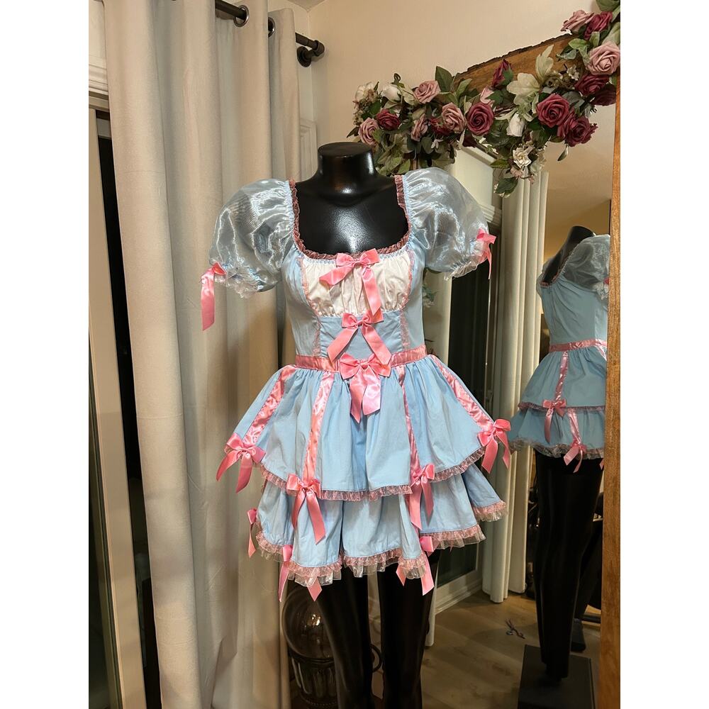 TRICKZ N' TREATZ Doll Behavior Costume Set Size Small MSRP $99 - Picture 2 of 9